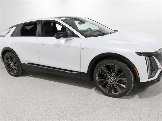 New 2026 Cadillac Lyriq Signature Sport image 1