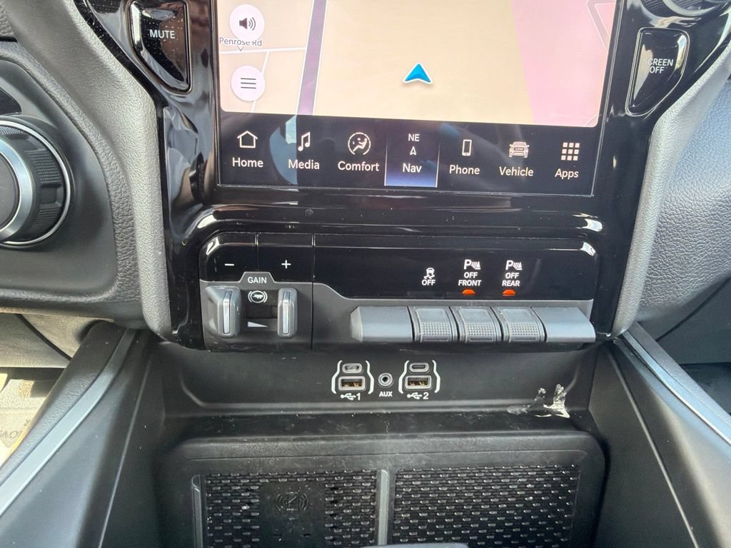 Used 2025 RAM 1500 Big Horn AWD/4WD image 27