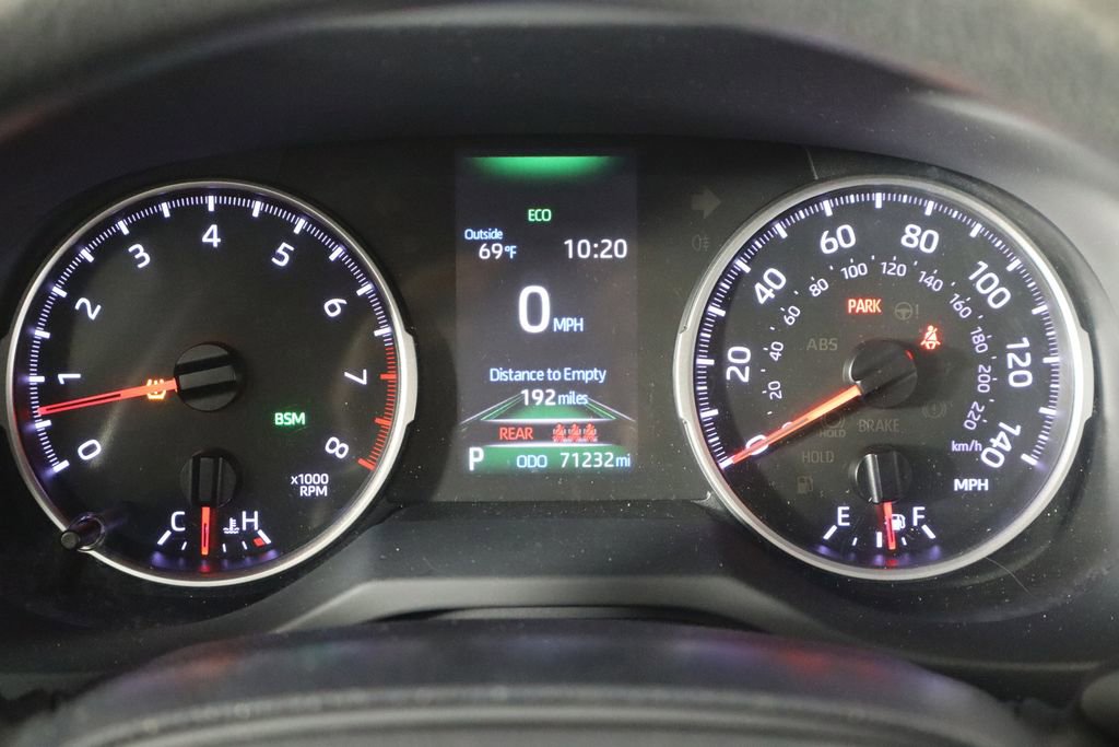 Used 2019 Toyota RAV4 XLE FWD image 11