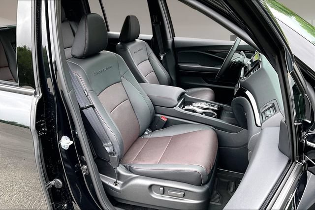 Used 2025 Honda Ridgeline Black Edition image 26