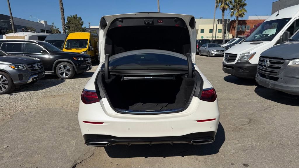 Used 2022 Mercedes-Benz S 580 4MATIC Sedan w/ AMG Line Package image 7