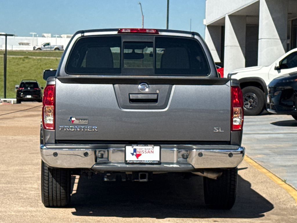 Used 2019 Nissan Frontier SL image 8