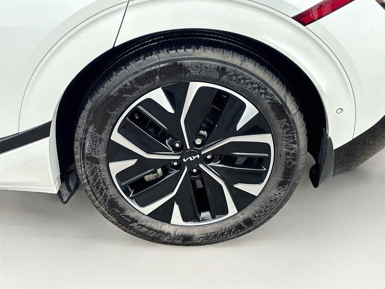 Used 2024 Kia EV6 GT-Line RWD image 30