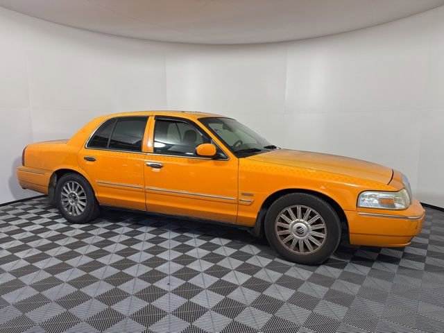 Used 2010 Mercury Grand Marquis LS image 7