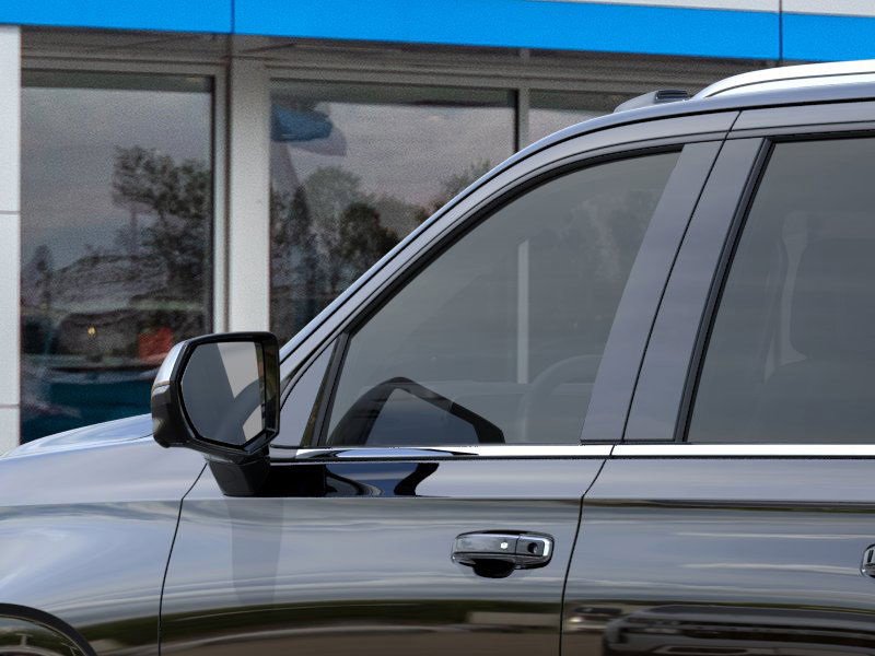 New 2026 Chevrolet Suburban Premier image 12