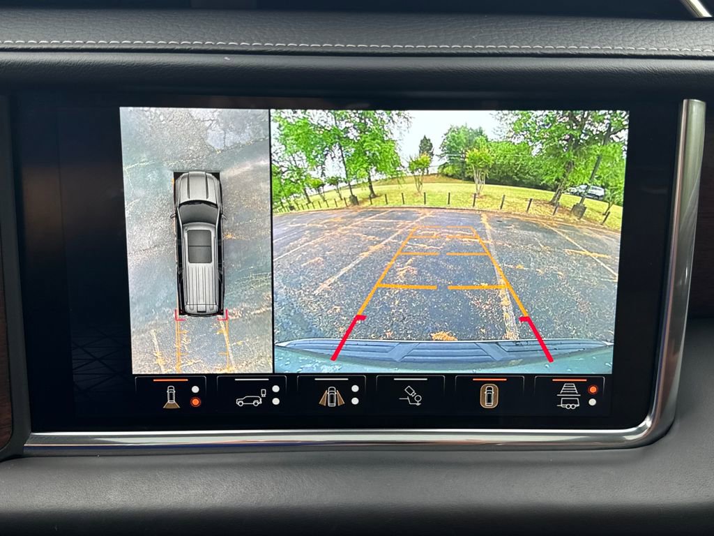 Used 2023 GMC Yukon XL Denali Ultimate AWD/4WD image 20