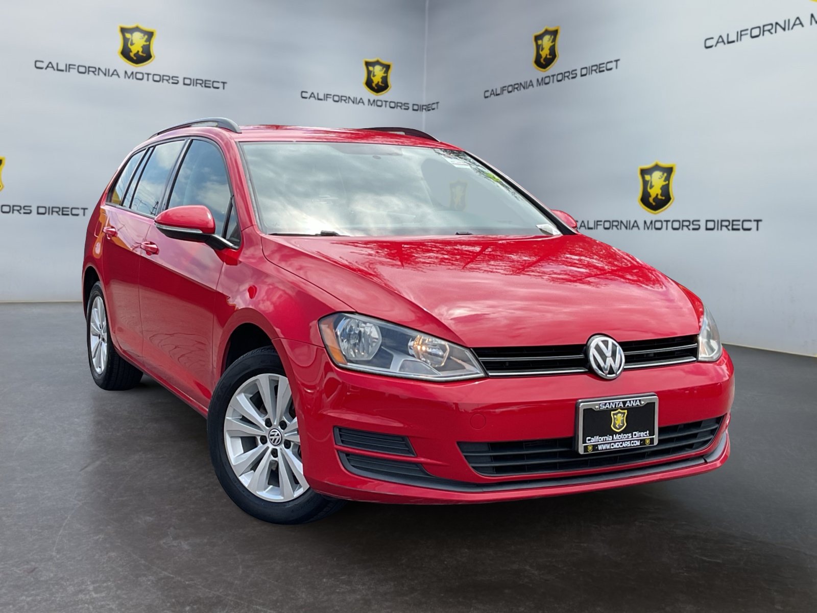 Used 2017 Volkswagen Golf S AWD/4WD image 3