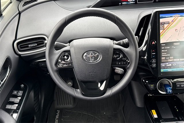 Used 2020 Toyota Prius Prime XLE image 17