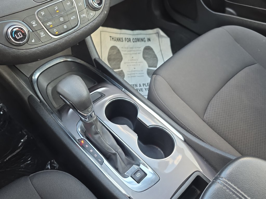 Used 2022 Chevrolet Malibu LT FWD image 26