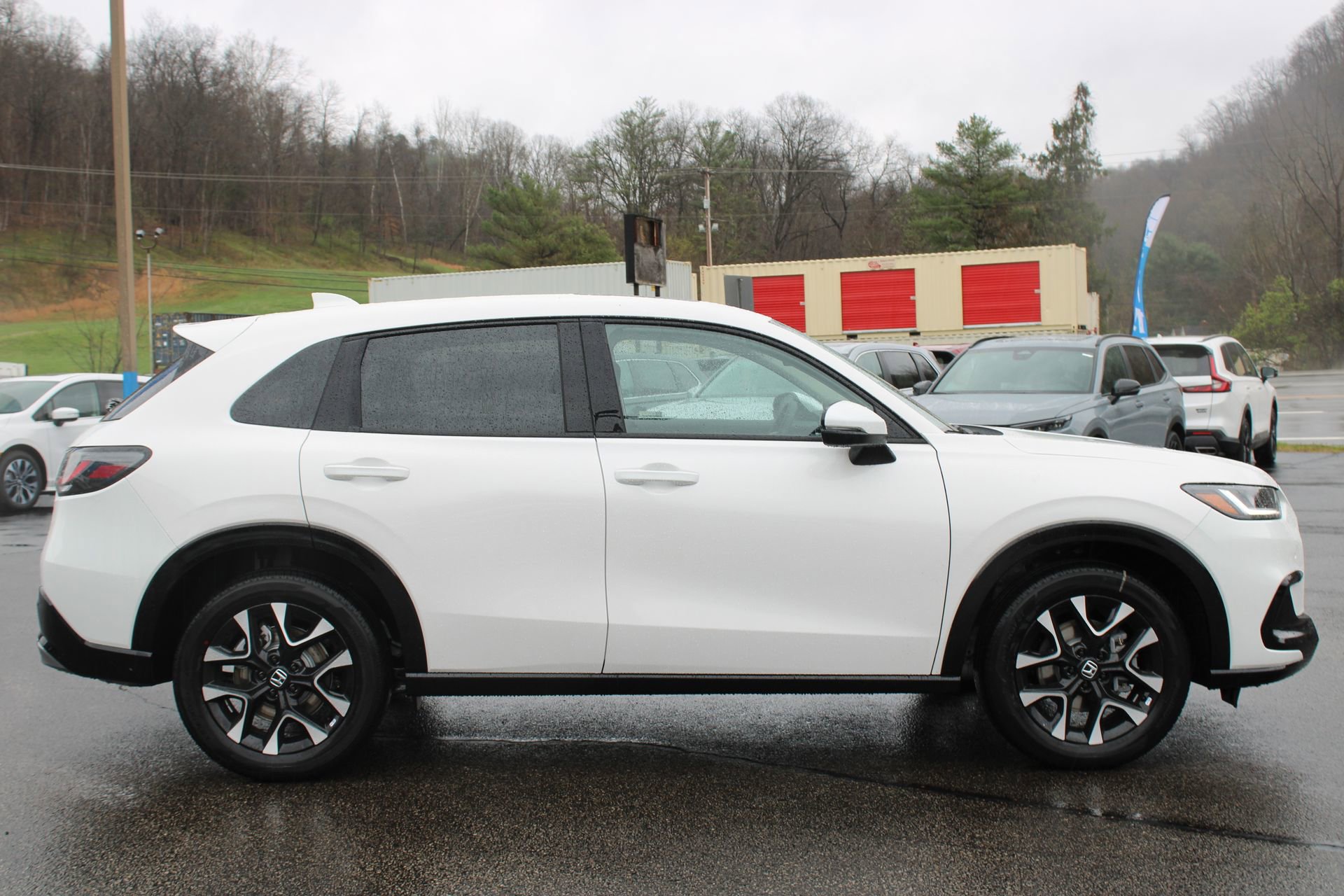 New 2026 Honda HR-V EX-L image 7