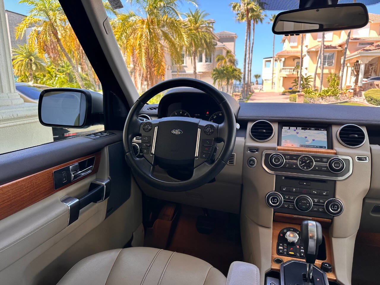 Used 2013 Land Rover LR4 HSE AWD/4WD image 11