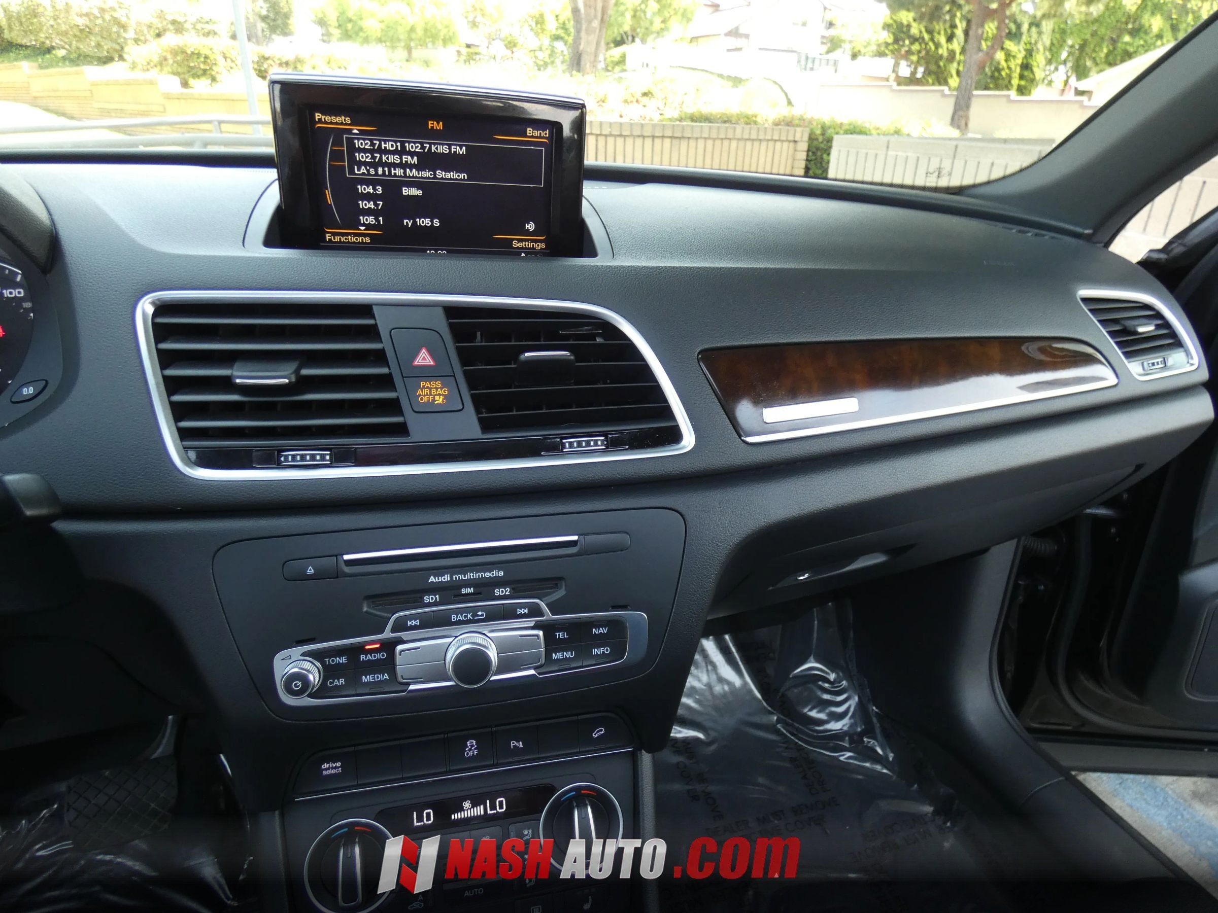 Used 2018 Audi Q3 2.0T Premium Plus w/ Premium Plus Package AWD/4WD image 60