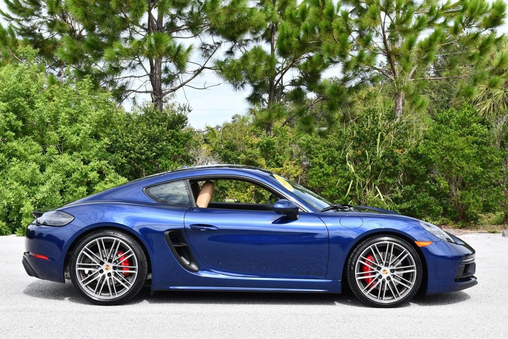Used 2022 Porsche 718 Cayman GTS RWD image 35
