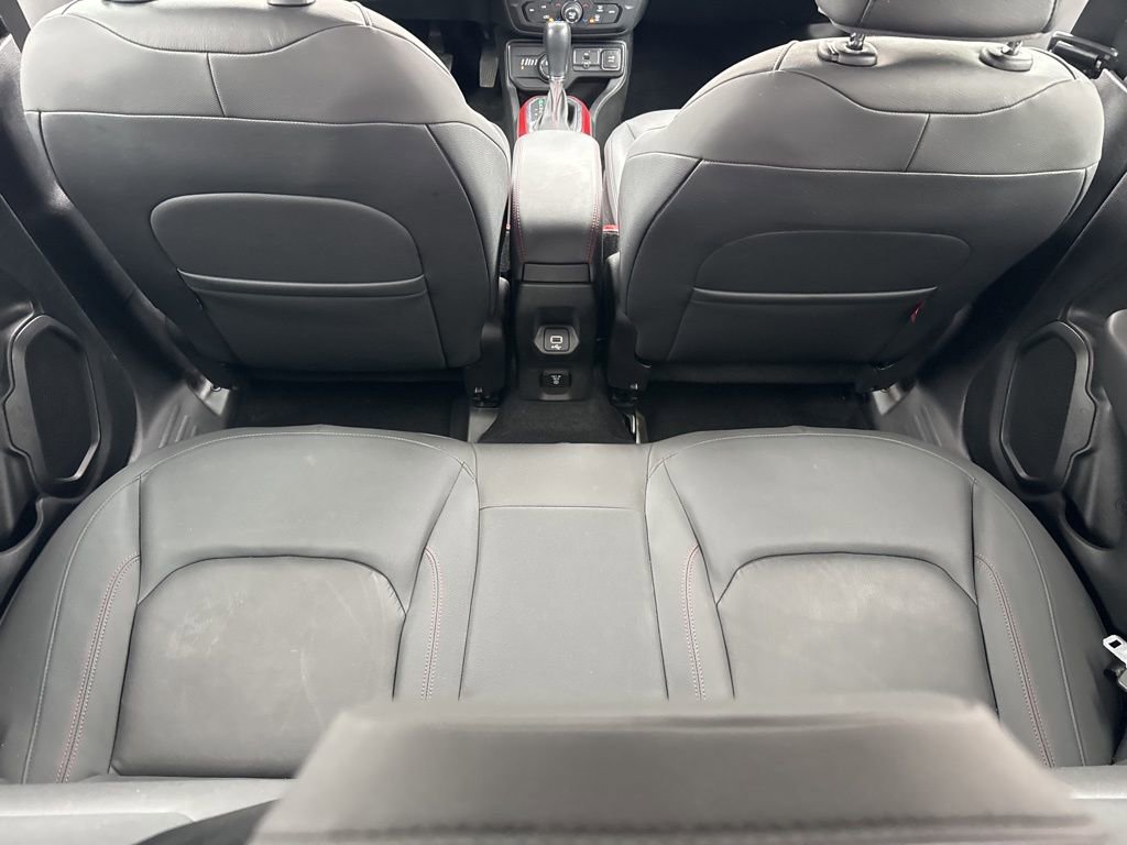 Used 2022 Jeep Renegade Trailhawk image 14