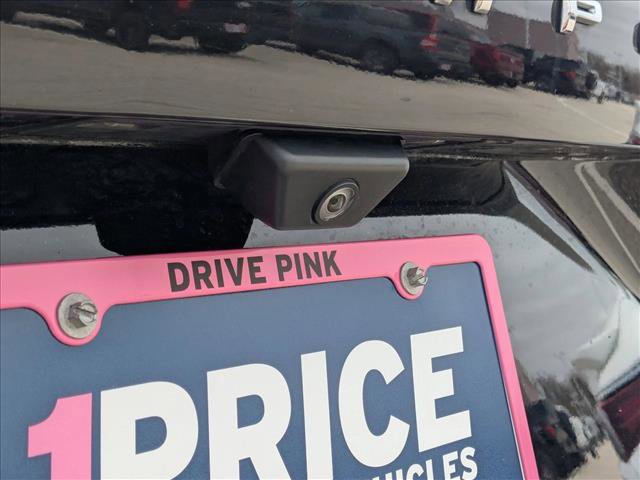 Used 2020 Ford Escape SE image 11