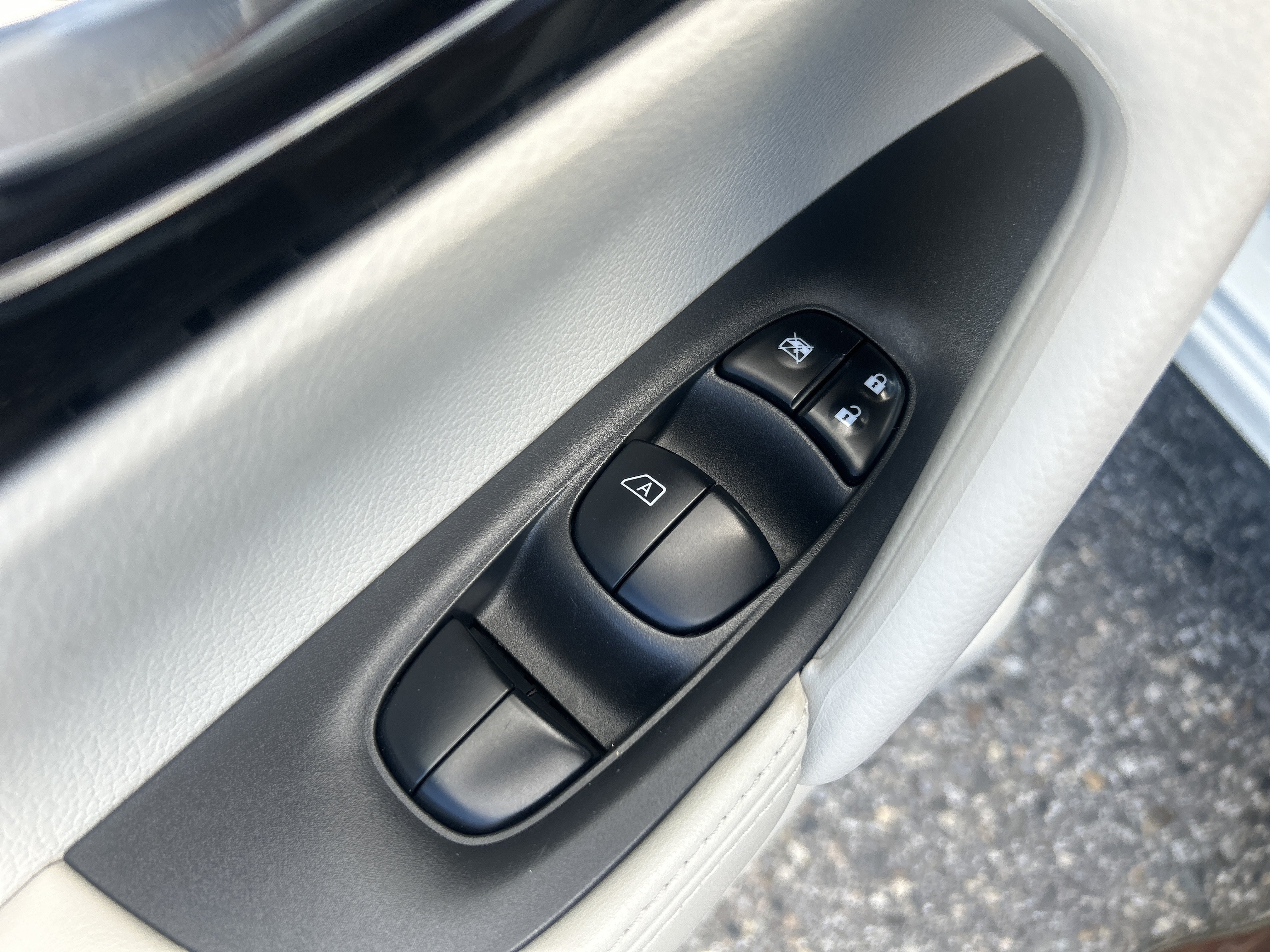 Certified 2022 Nissan Rogue Sport SL AWD/4WD image 20