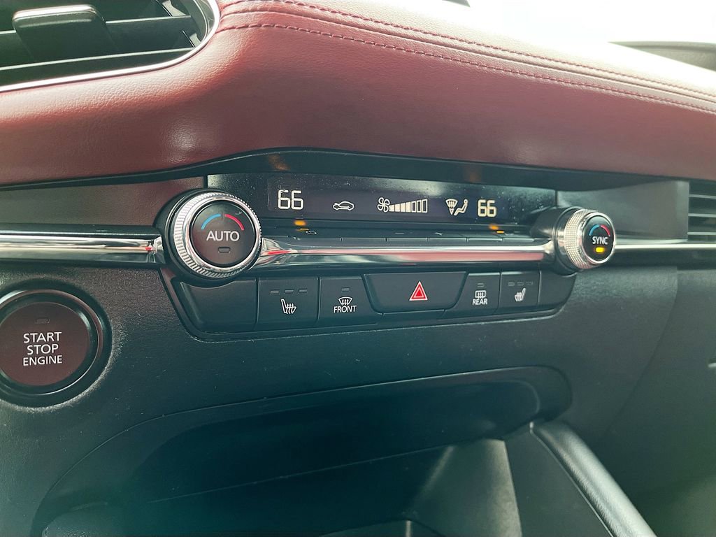 Used 2022 MAZDA MAZDA3 s FWD image 15