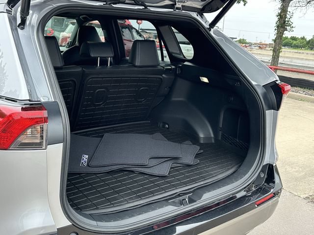 Certified 2023 Toyota RAV4 XSE AWD/4WD image 33