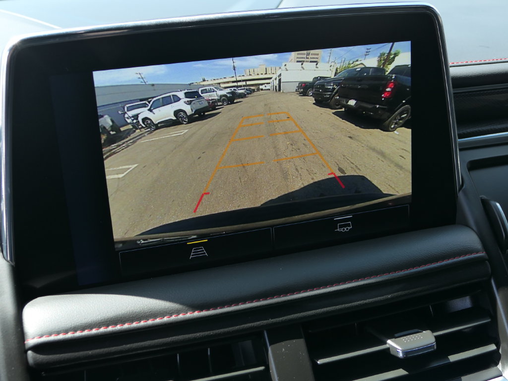 Used 2024 Chevrolet Suburban RST RWD image 19