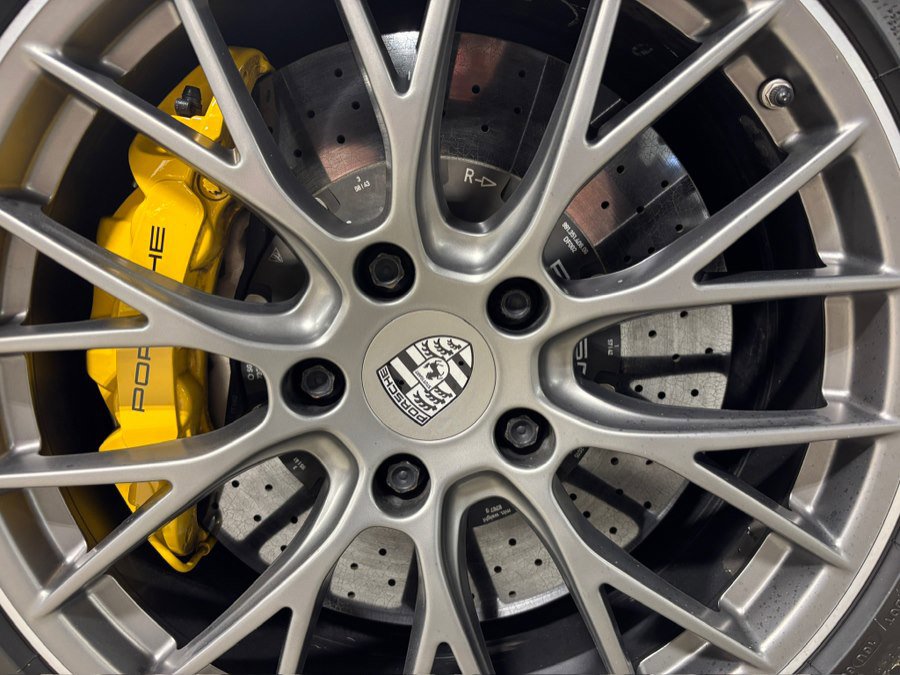 Used 2017 Porsche 911 Carrera S image 13