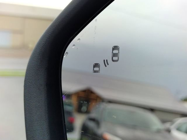 Used 2022 Ford Explorer XLT image 49