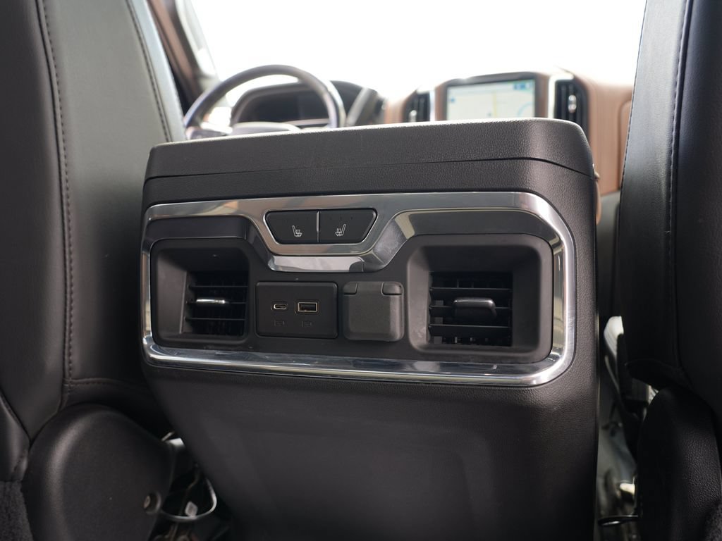 Used 2023 Chevrolet Silverado 3500 High Country w/ Z71 Off-Road Package AWD/4WD image 31