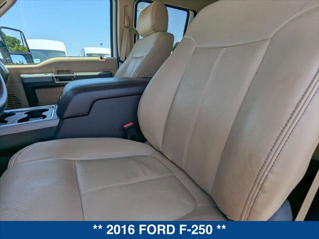 Used 2016 Ford F250 Lariat w/ Lariat Ultimate Package AWD/4WD image 20