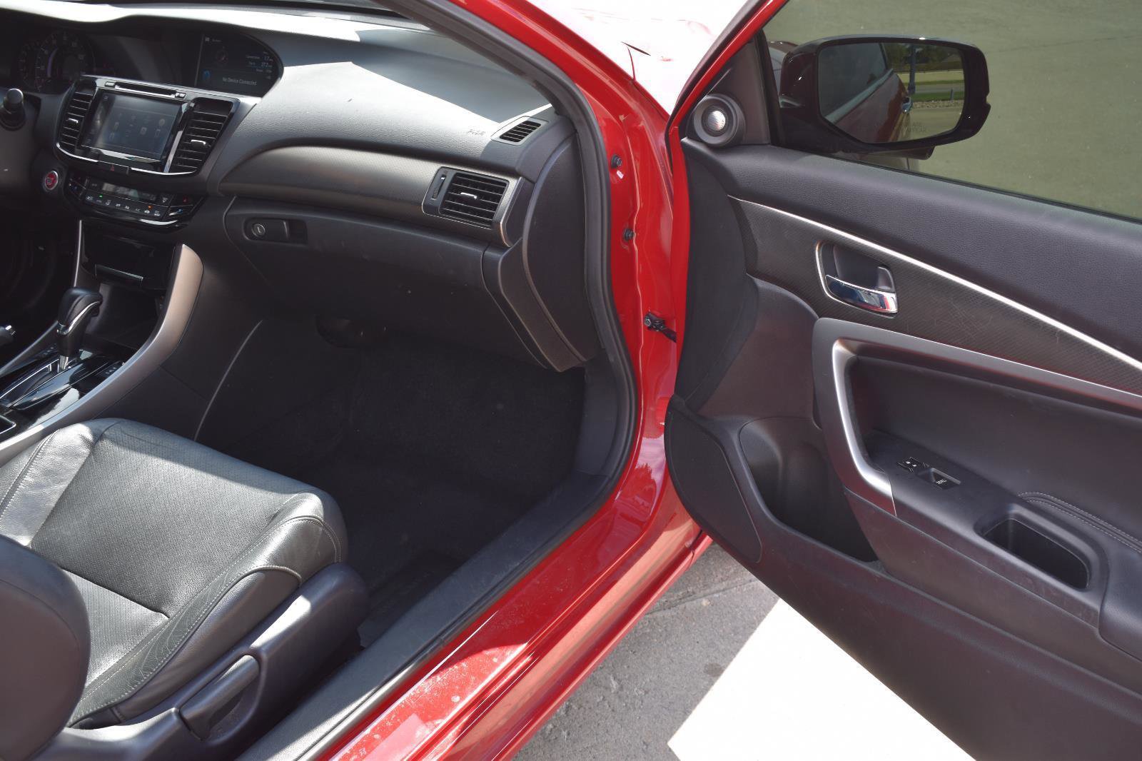 Used 2016 Honda Accord EX-L image 14