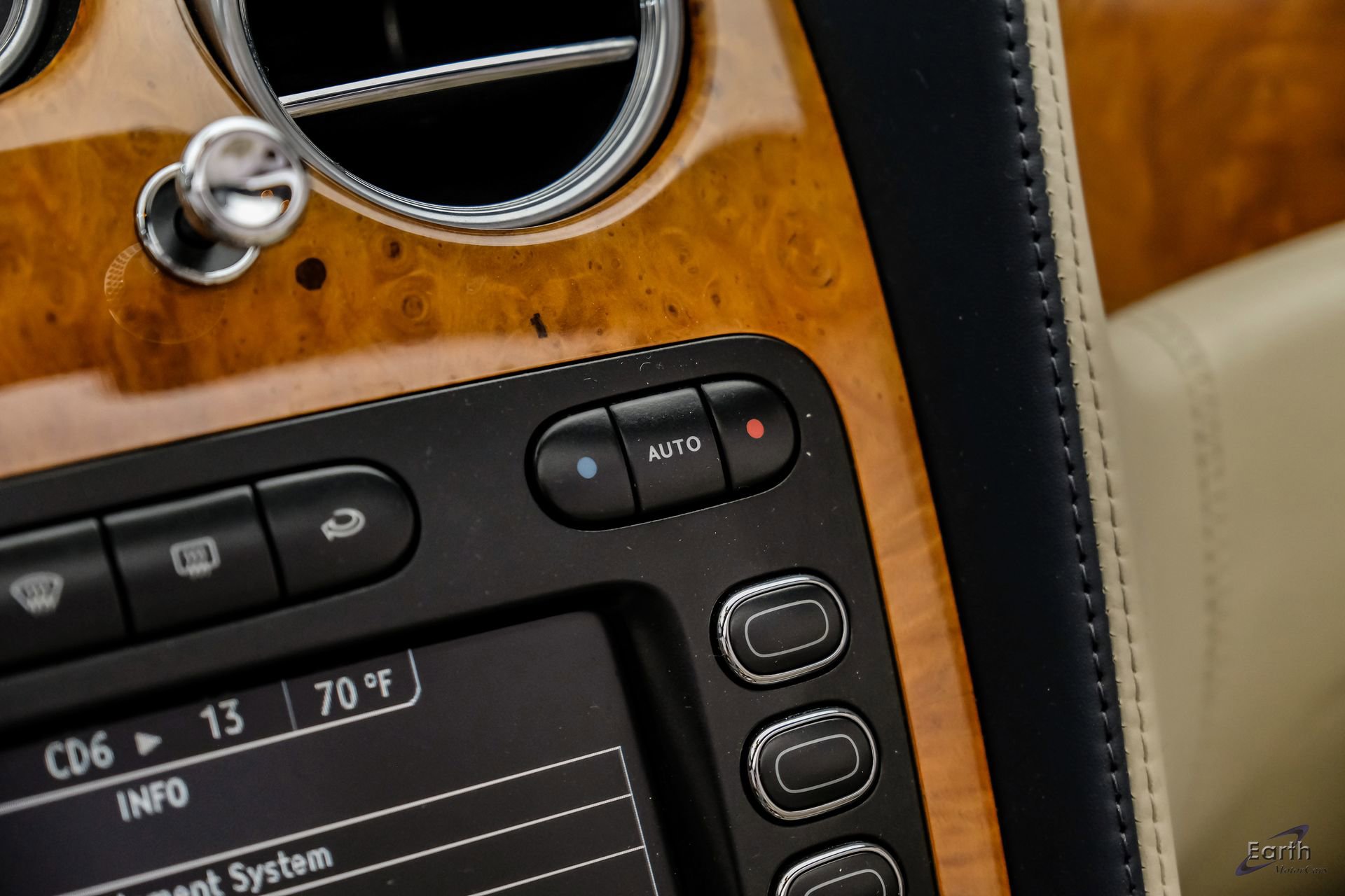 Used 2011 Bentley Continental GTC image 81