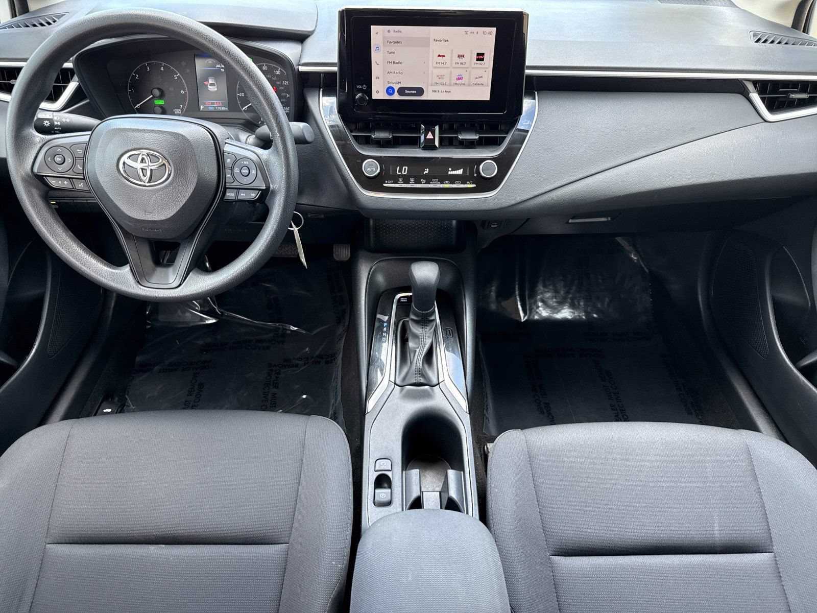 Used 2024 Toyota Corolla LE FWD image 12