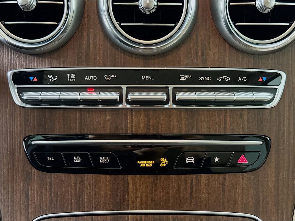 Used 2022 Mercedes-Benz GLC 300 GLC 300 image 18