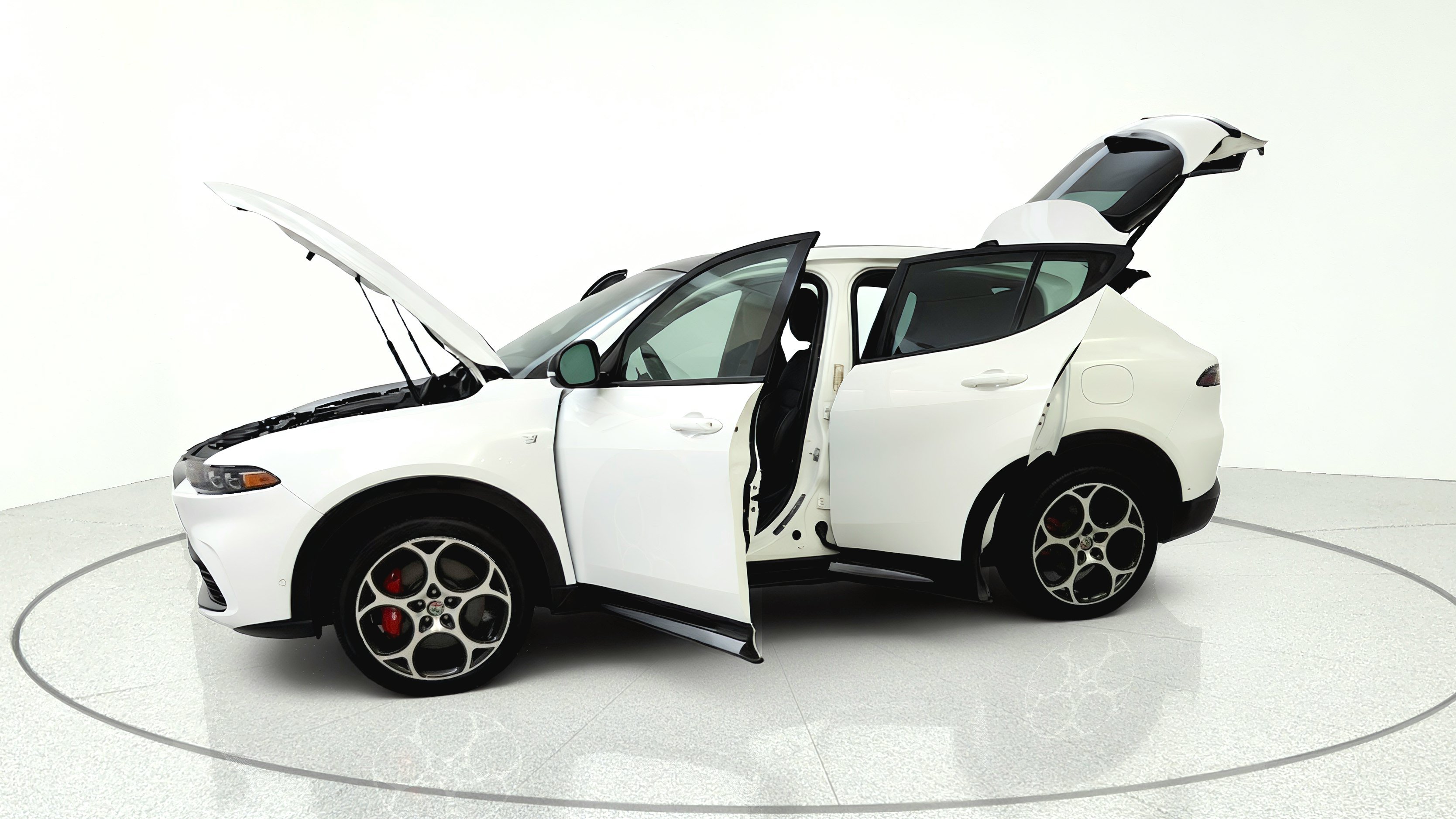 Used 2024 Alfa Romeo Tonale Ti w/ Active Assist Package AWD/4WD image 11
