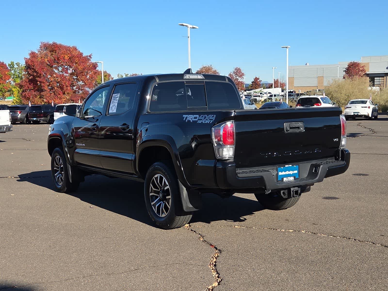 Used 2021 Toyota Tacoma TRD Sport AWD/4WD image 12