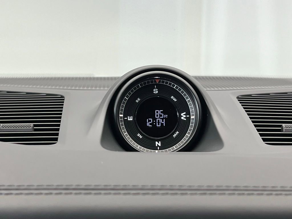 Certified 2024 Porsche Cayenne Turbo image 12