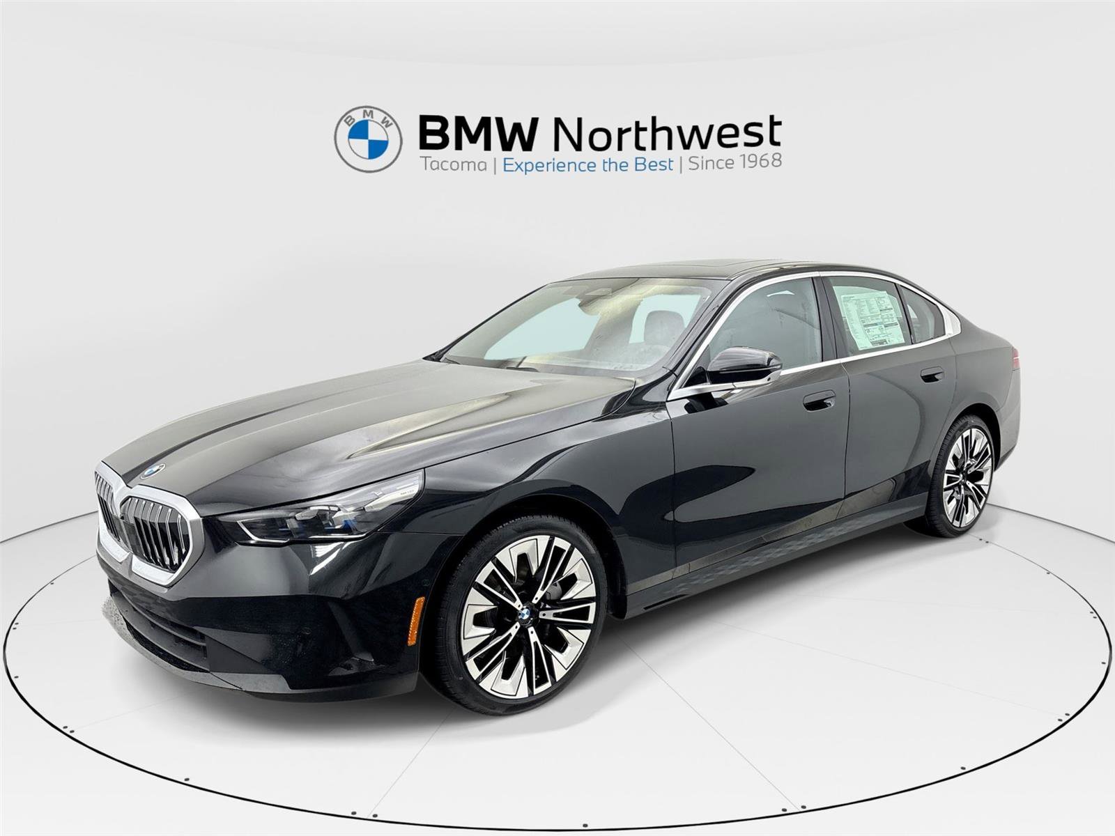 New 2026 BMW 540i xDrive w/ Premium Package image 1