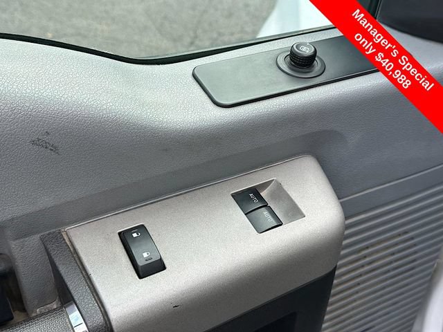 Used 2019 Ford F750 2WD Regular Cab Super Duty image 15