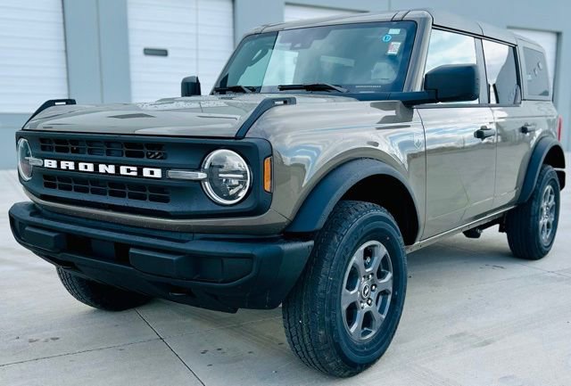 New 2026 Ford Bronco Big Bend image 3