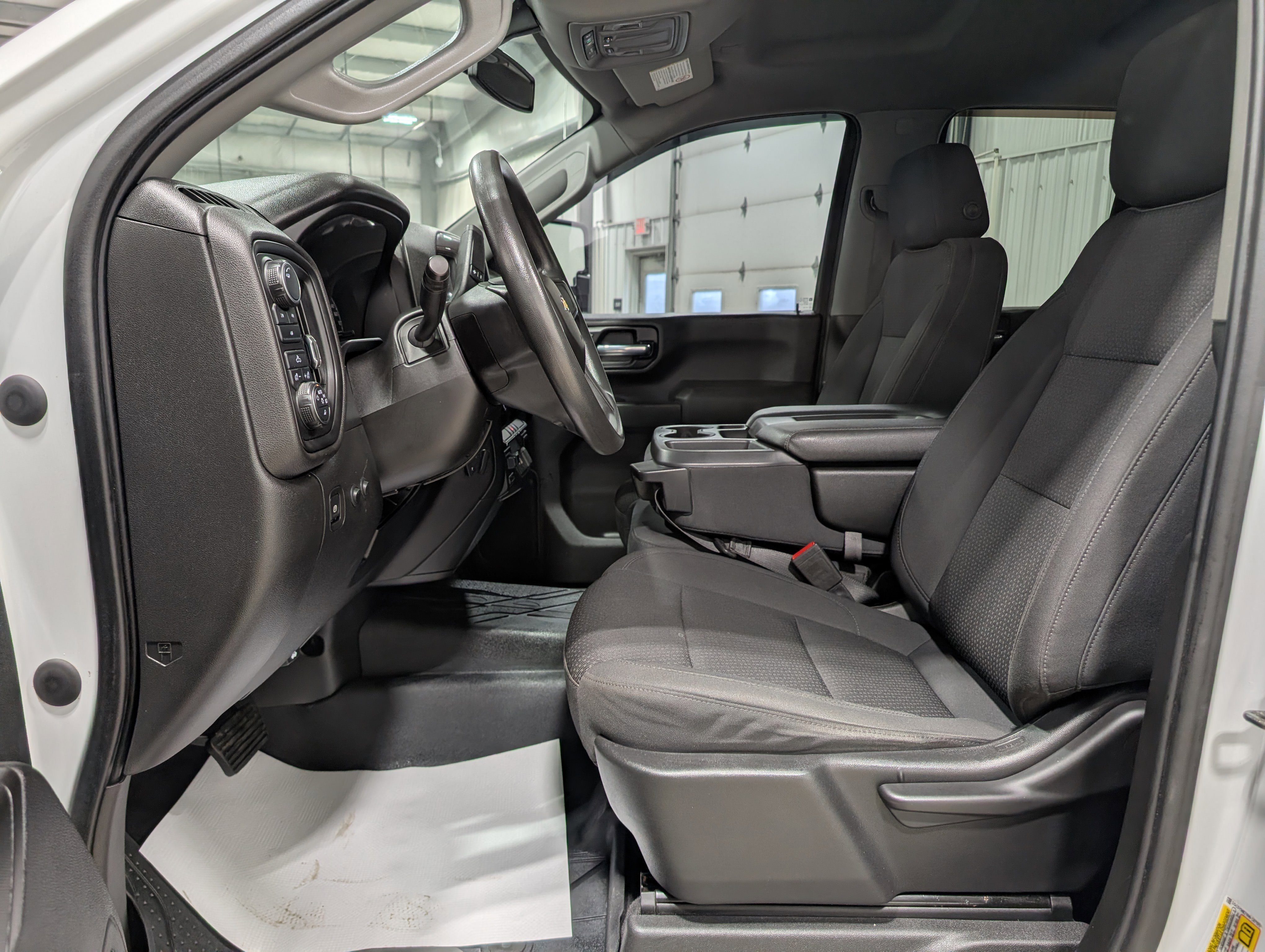 Used 2021 Chevrolet Silverado 2500 Custom w/ Custom Value Package AWD/4WD image 10