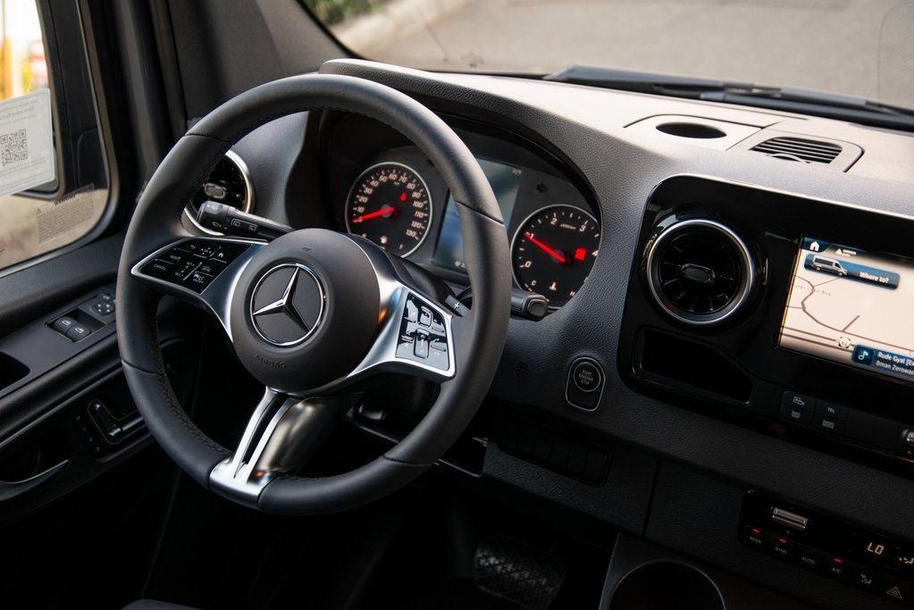 New 2025 Mercedes-Benz Sprinter 2500 image 17