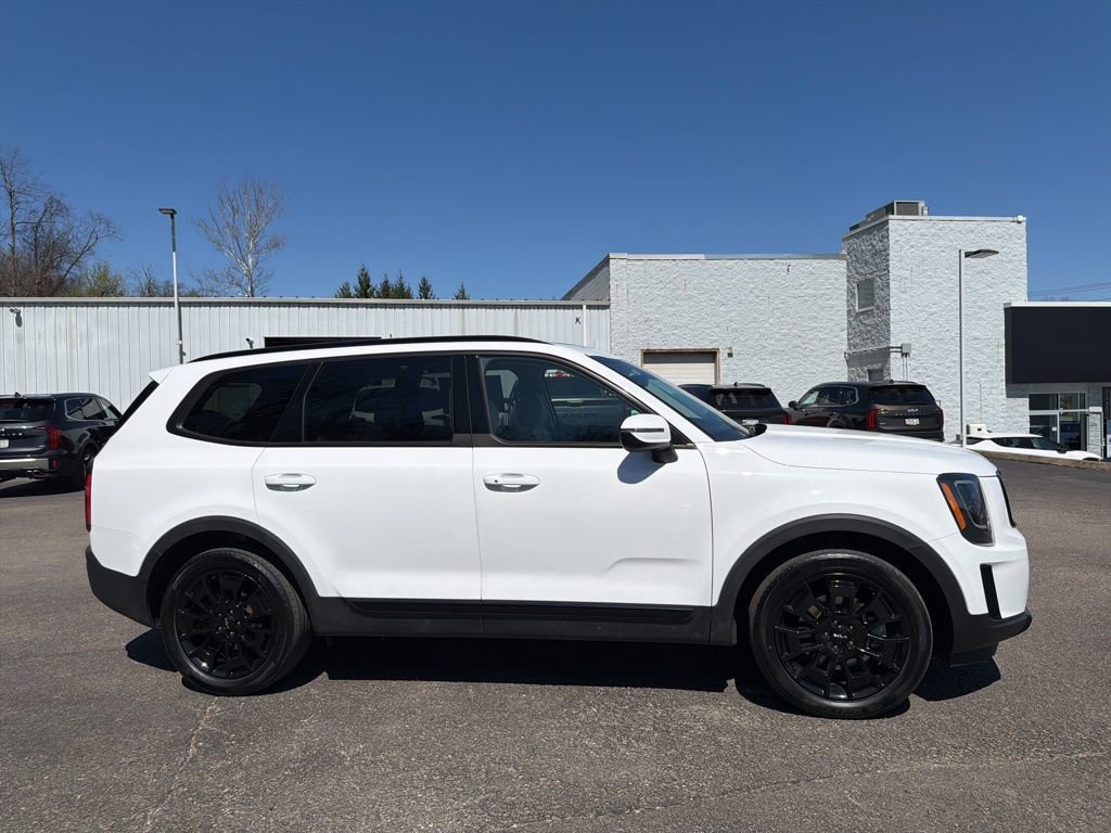 Certified 2022 Kia Telluride EX w/ EX Premium Package image 10