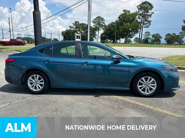 Used 2025 Toyota Camry LE FWD image 4
