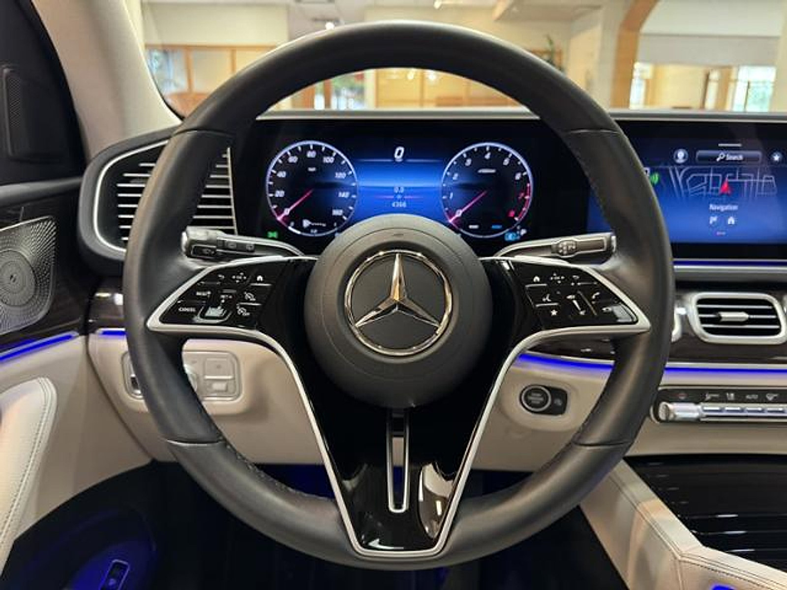 Certified 2025 Mercedes-Benz GLE 350 4MATIC image 20