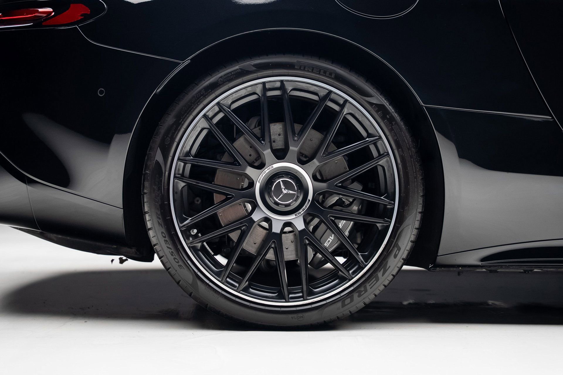 Used 2025 Mercedes-Benz AMG GT 43 image 41