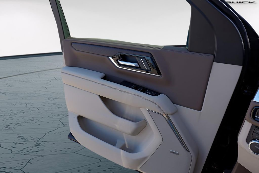 New 2026 GMC Yukon Denali w/ Sun & Power Step Package image 19