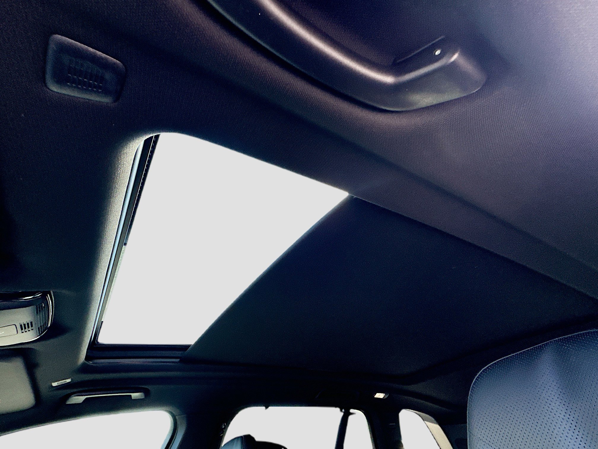 New 2026 BMW X5 M60i image 15