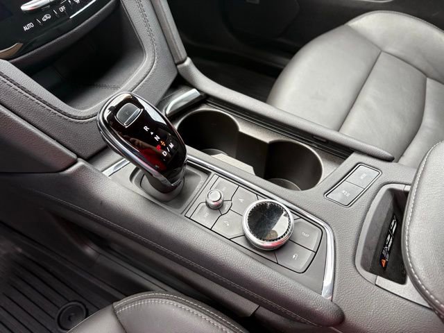 Used 2024 Cadillac XT6 Premium Luxury w/ Technology Package image 22