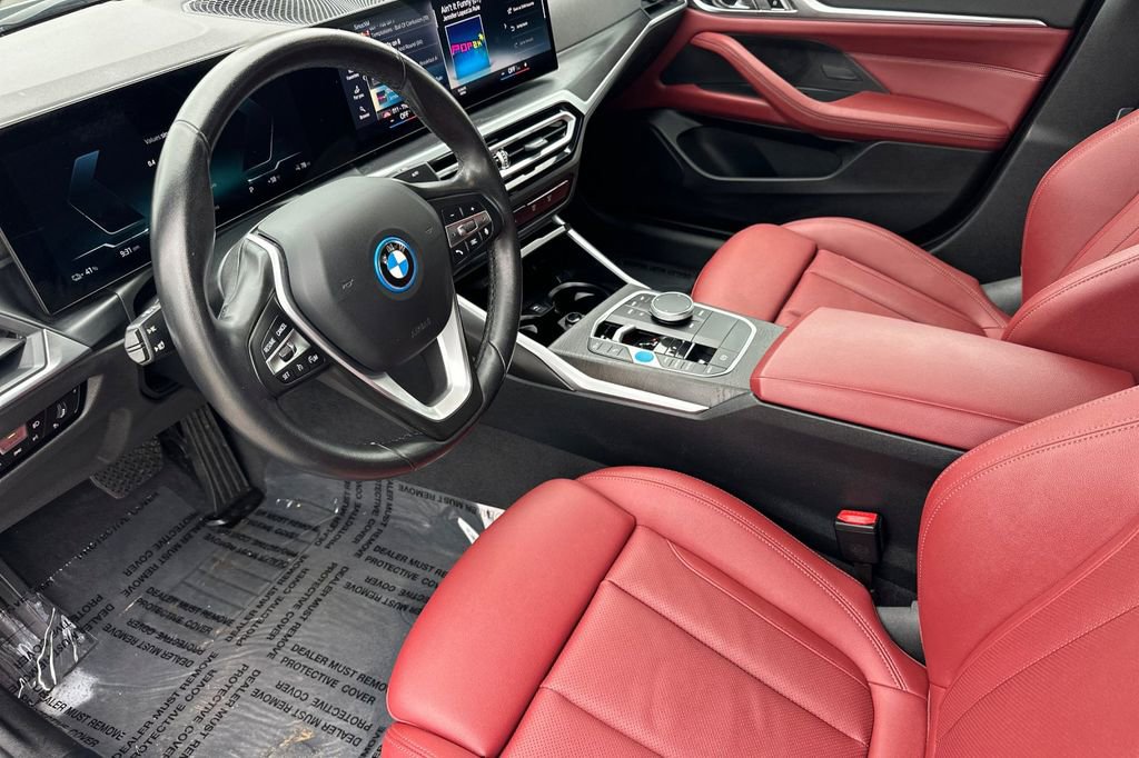 Used 2023 BMW i4 eDrive35 RWD image 9