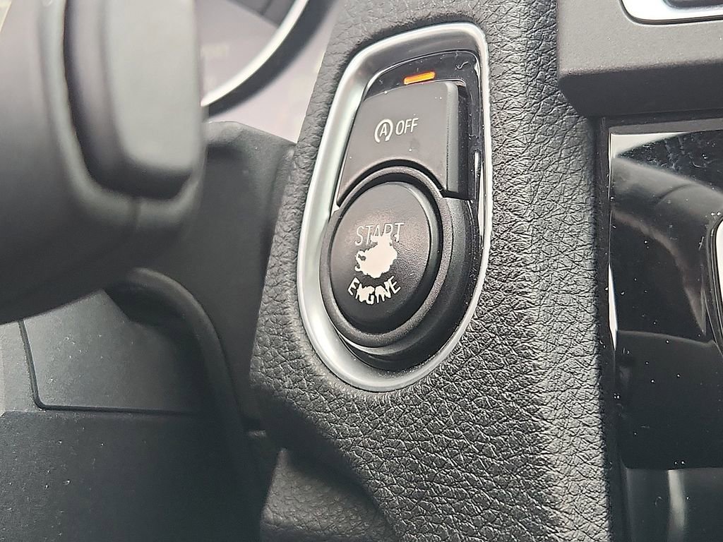 Used 2017 BMW 230i Coupe image 26