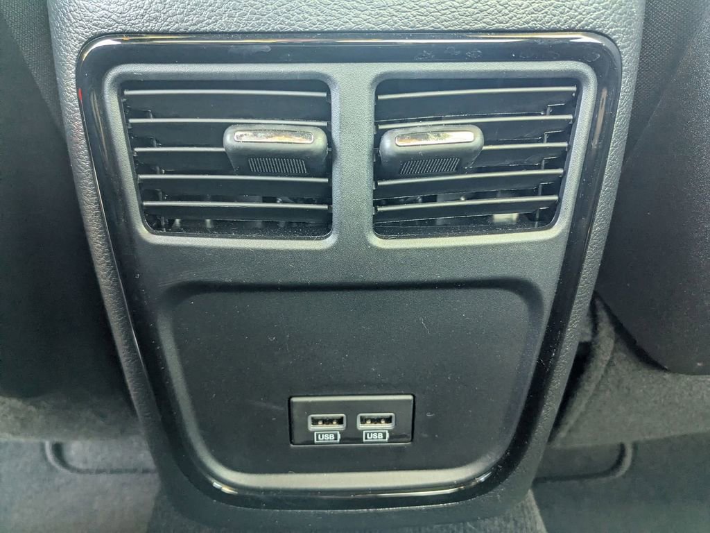 Used 2023 Dodge Charger R/T w/ Blacktop Package image 17