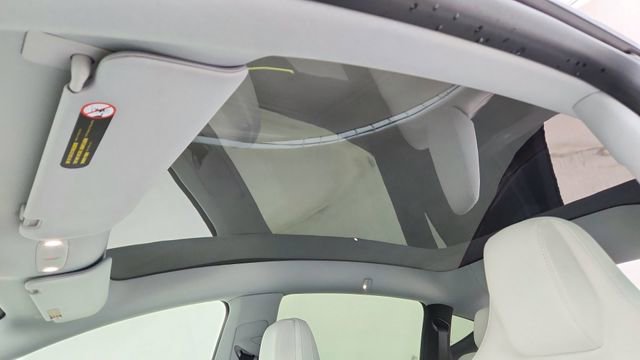 Used 2026 Tesla Model Y Performance AWD/4WD image 54